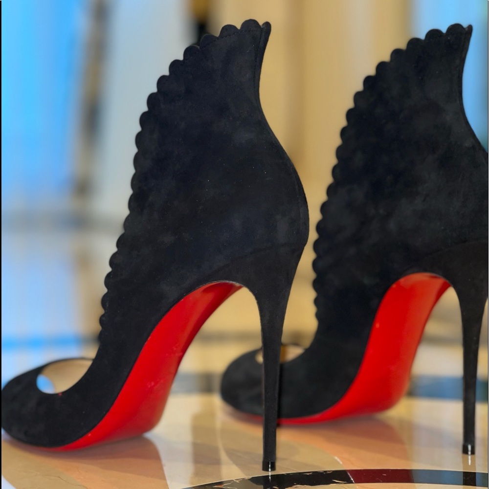 🔥Limited Edition 🔥 sold out CL BRAND NEW